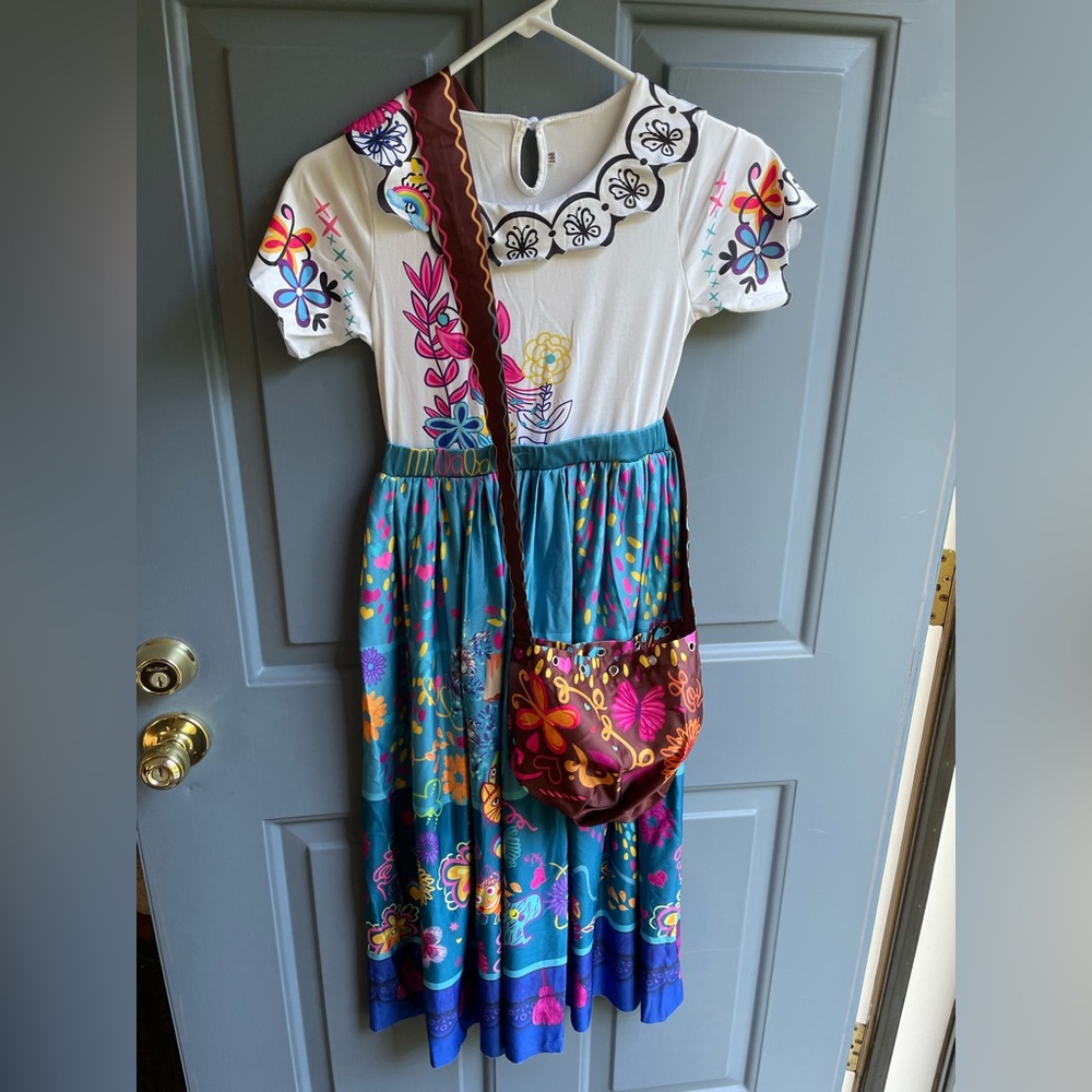 Encanto Mirabel costume